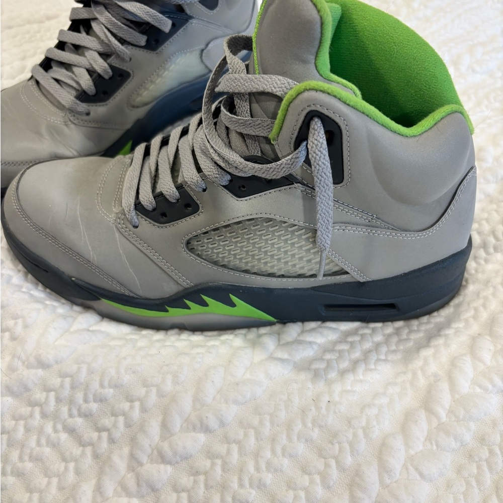 Nike Air Jordan 5 Retro Grey Green Bean Sneakers